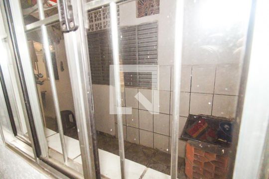 Vista do Quarto 1 de casa para alugar com 2 quartos, 65m² em Vila Verde, São Paulo
