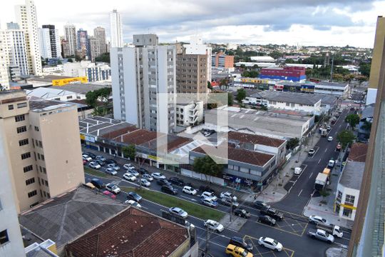 Vista do Quarto 2 de apartamento para alugar com 3 quartos, 140m² em Centro, Curitiba