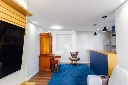 Sala de apartamento para alugar com 2 quartos, 68m² em Vila Curuçá, Santo André