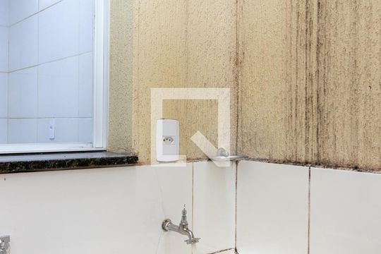 Área de Serviço de apartamento para alugar com 2 quartos, 45m² em Penha de França, São Paulo