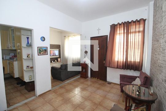 Sala de casa à venda com 3 quartos, 220m² em Méier, Rio de Janeiro