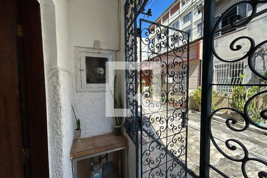 Sacada de casa à venda com 3 quartos, 220m² em Méier, Rio de Janeiro