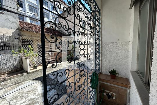 Sacada de casa à venda com 3 quartos, 220m² em Méier, Rio de Janeiro