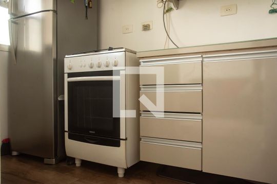 Cozinha de apartamento para alugar com 1 quarto, 50m² em Vila Clementino, São Paulo
