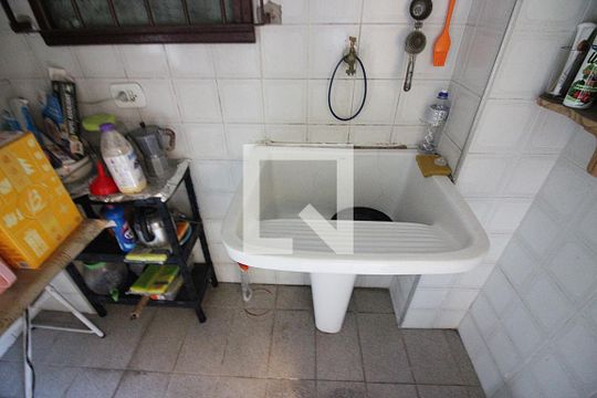 Área de Serviço de casa à venda com 2 quartos, 250m² em Jardim Borborema, São Bernardo do Campo