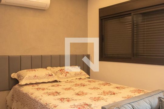 Studio de kitnet/studio para alugar com 1 quarto, 29m² em Jardim das Acacias, São Paulo