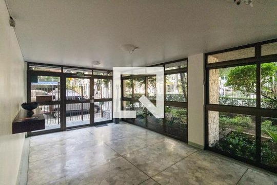Área comum de apartamento à venda com 3 quartos, 158m² em Perdizes, São Paulo