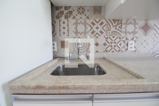 Cozinha  de apartamento para alugar com 1 quarto, 60m² em Vila Andrade, São Paulo