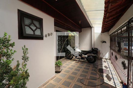 Quintal de casa à venda com 4 quartos, 204m² em Portuguesa, Rio de Janeiro