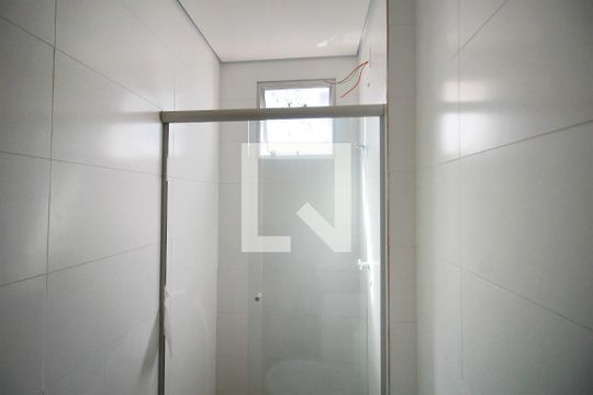 Banheiro da Suíte de apartamento para alugar com 2 quartos, 125m² em Buritis, Belo Horizonte