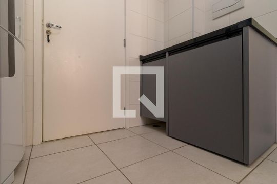 Área de Serviço de apartamento para alugar com 2 quartos, 32m² em Vila Ema, São Paulo