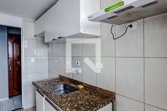 Cozinha de apartamento para alugar com 2 quartos, 62m² em Mooca, São Paulo