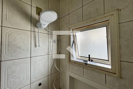 Banheiro de casa para alugar com 2 quartos, 90m² em Campina, São Leopoldo