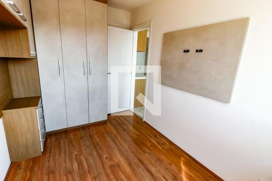 Suíte de apartamento para alugar com 1 quarto, 27m² em Vila das Belezas, São Paulo