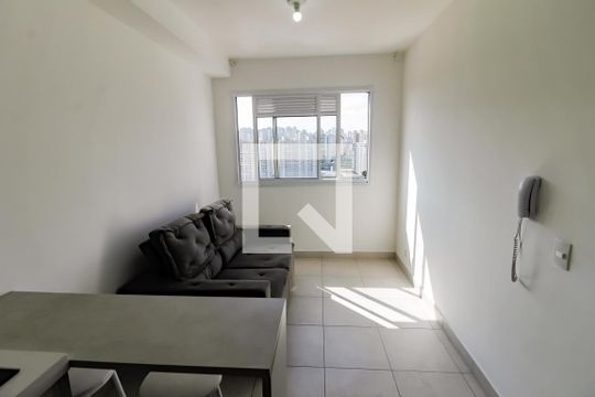 Sala de apartamento para alugar com 1 quarto, 27m² em Vila das Belezas, São Paulo