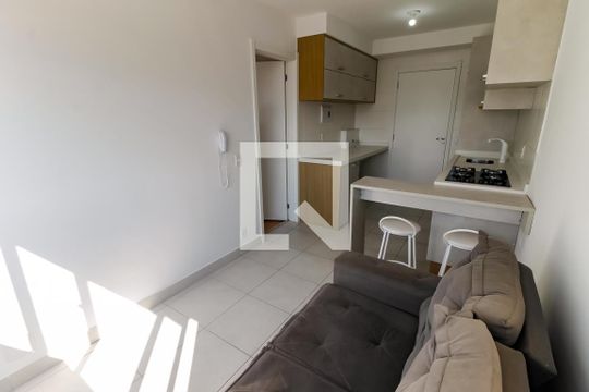 Sala de apartamento para alugar com 1 quarto, 27m² em Vila das Belezas, São Paulo
