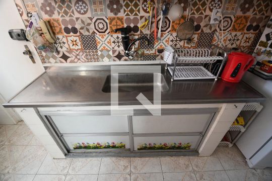Cozinha de apartamento à venda com 2 quartos, 120m² em Centro, Campinas