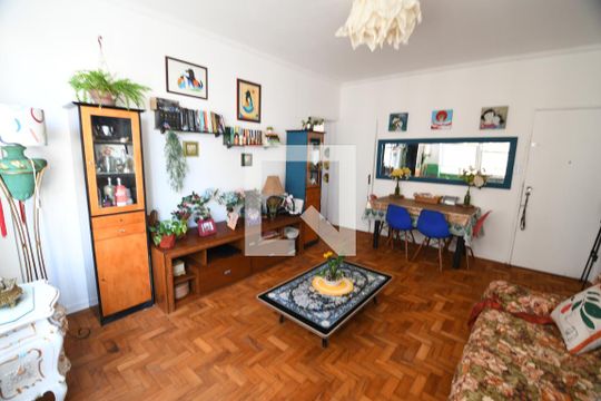 Apartamento à venda com 2 quartos, 120m² em Centro, Campinas