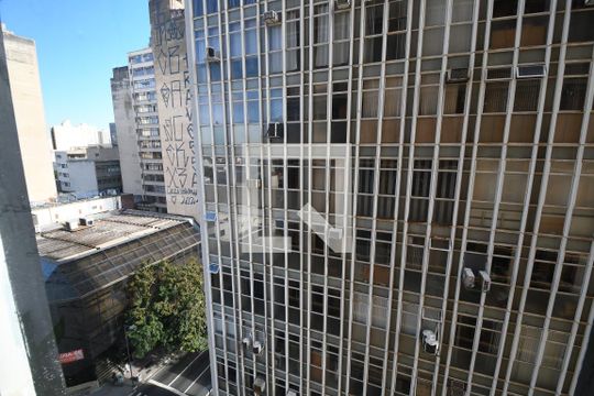 Sala - Vista de apartamento à venda com 2 quartos, 120m² em Centro, Campinas