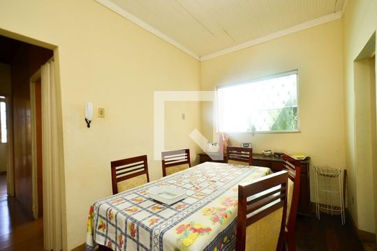 Copa de casa à venda com 3 quartos, 92m² em Sagrada Família , Belo Horizonte