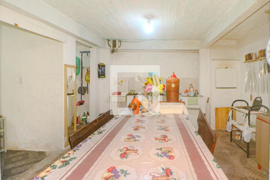 Sala de casa à venda com 5 quartos, 360m² em Sarandi, Porto Alegre
