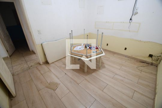 Quarto 1 de casa à venda com 3 quartos, 400m² em Fazenda Santa Cândida, Campinas