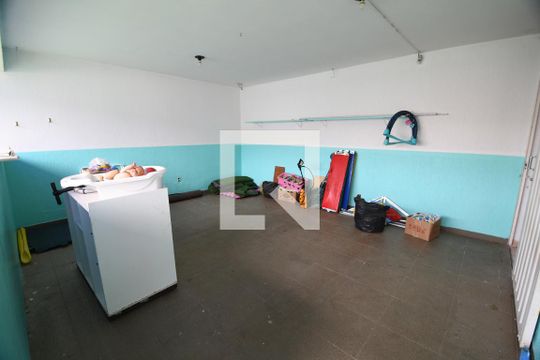 Varanda de casa à venda com 3 quartos, 400m² em Fazenda Santa Cândida, Campinas