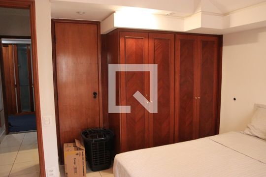 Quarto de apartamento para alugar com 1 quarto, 40m² em Setor Oeste, Goiânia