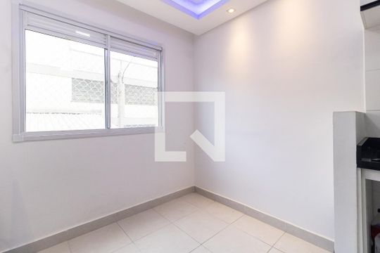 Sala de apartamento para alugar com 2 quartos, 33m² em Sacomã, São Paulo