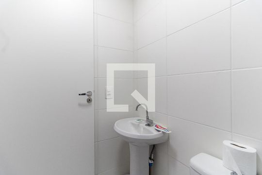 Banheiro de apartamento para alugar com 2 quartos, 33m² em Sacomã, São Paulo