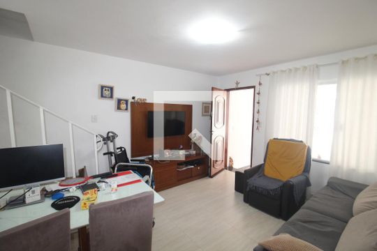 Casa à venda com 5 quartos, 163m² em Vila Guaca, São Paulo