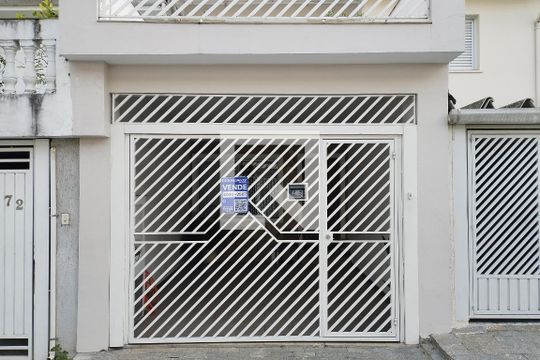 Fachada de casa à venda com 5 quartos, 163m² em Vila Guaca, São Paulo