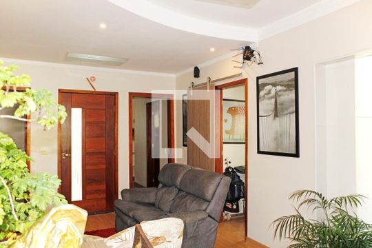 Casa de Condomínio para alugar com 3 quartos, 141m² em Vila Capuava, Valinhos