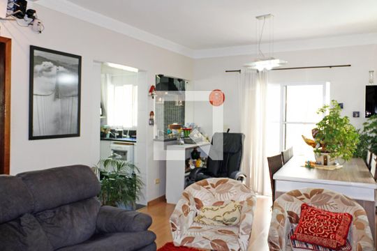 Sala de casa de condomínio para alugar com 3 quartos, 141m² em Vila Capuava, Valinhos