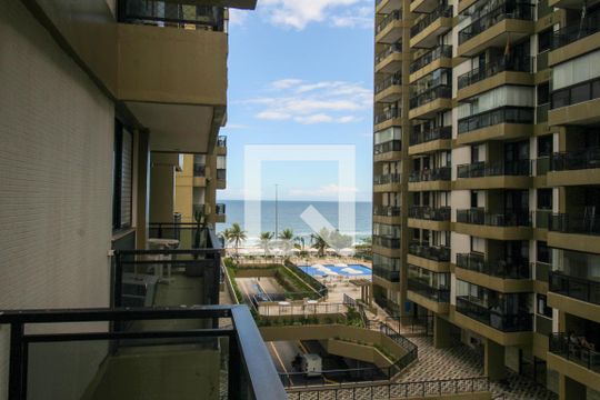 Vista da Varanda de apartamento para alugar com 1 quarto, 60m² em Barra da Tijuca, Rio de Janeiro
