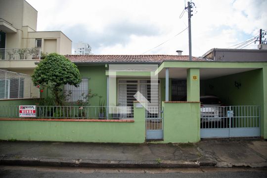 Fachada de casa para alugar com 3 quartos, 250m² em Itaim Bibi, São Paulo