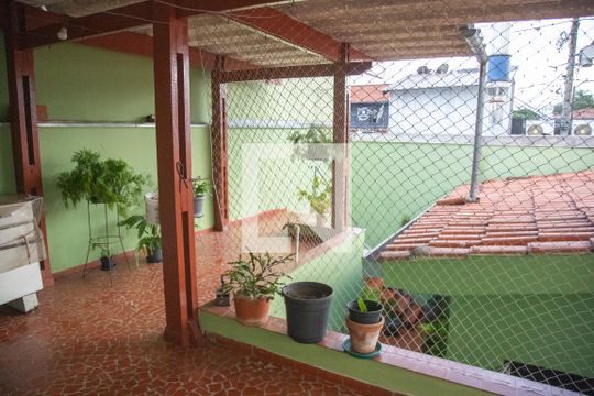 Área de Serviço de casa para alugar com 3 quartos, 250m² em Itaim Bibi, São Paulo