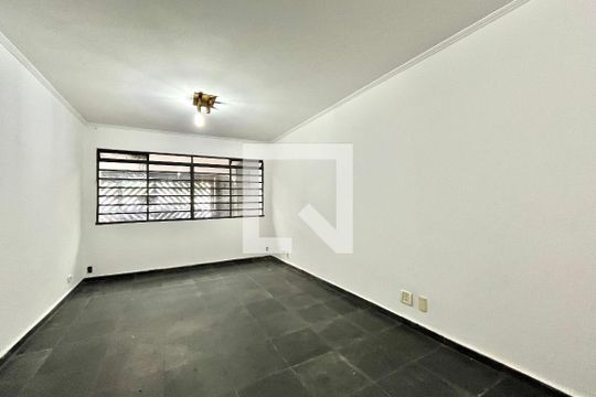 Sala de casa à venda com 4 quartos, 129m² em Planalto Paulista, São Paulo