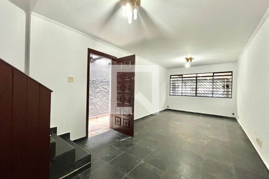 Casa à venda com 4 quartos, 129m² em Planalto Paulista, São Paulo
