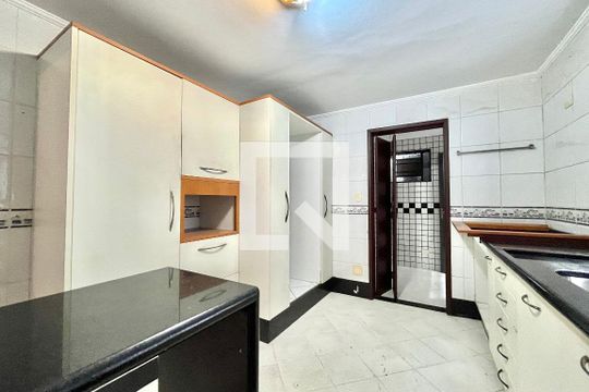 Cozinha de casa à venda com 4 quartos, 129m² em Planalto Paulista, São Paulo