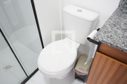 Banheiro de kitnet/studio à venda com 1 quarto, 30m² em Belenzinho, São Paulo