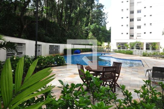 Piscina de apartamento à venda com 3 quartos, 142m² em Vila Andrade, São Paulo