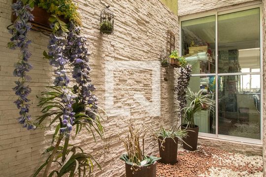 Vista Sala de casa à venda com 3 quartos, 180m² em Jardim Popular, São Paulo