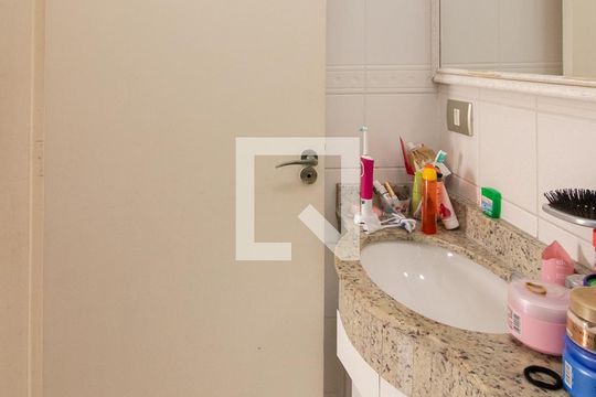 Banheiro da Suíte 2 de casa à venda com 3 quartos, 180m² em Jardim Popular, São Paulo
