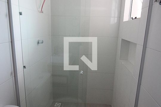 Banheiro Social de kitnet/studio para alugar com 1 quarto, 44m² em Centro, São Bernardo do Campo