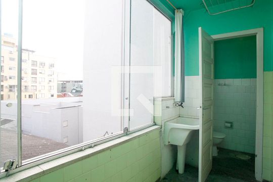 Cozinha e Área de Serviço de apartamento à venda com 2 quartos, 93m² em Centro Histórico, Porto Alegre
