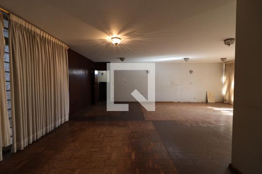 Sala de casa para alugar com 7 quartos, 660m² em Jardim Sumare, Ribeirão Preto