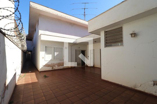 Área comum de casa para alugar com 7 quartos, 660m² em Jardim Sumare, Ribeirão Preto