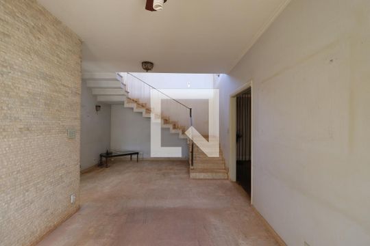 Sala 2 de casa para alugar com 7 quartos, 660m² em Jardim Sumare, Ribeirão Preto