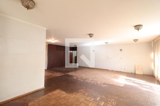 Sala de casa para alugar com 7 quartos, 660m² em Jardim Sumare, Ribeirão Preto